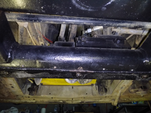 5 Détail fixation sur traverse~1.jpg